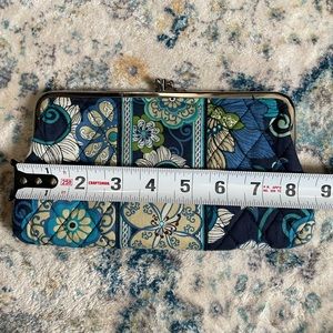 Vera Bradley mod floral blue kiss lock wallet